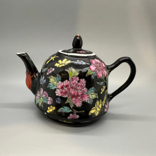 80's Porcelain Teapot