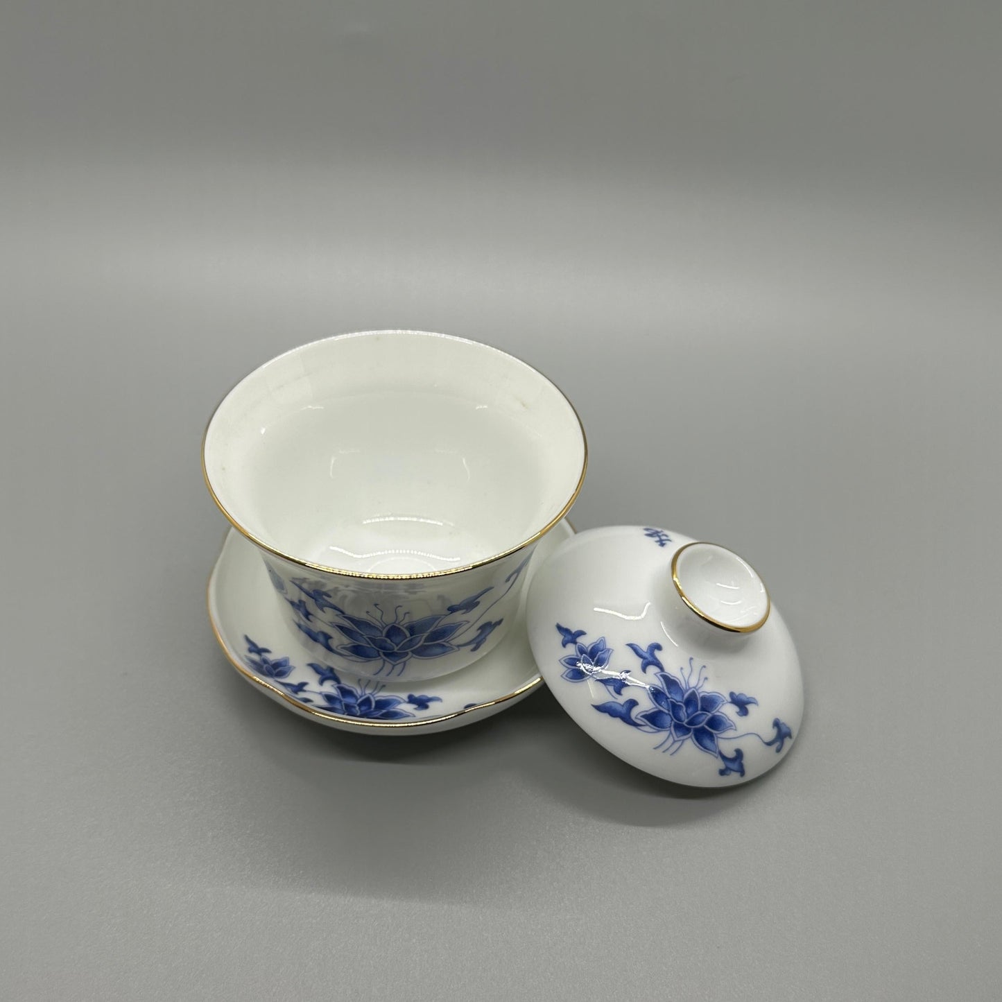 Blue Flower Gaiwan